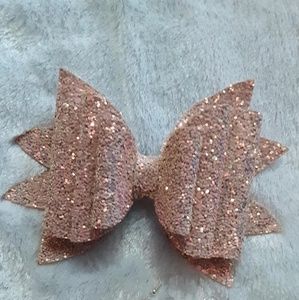 Mommy and me bow and earring set😍